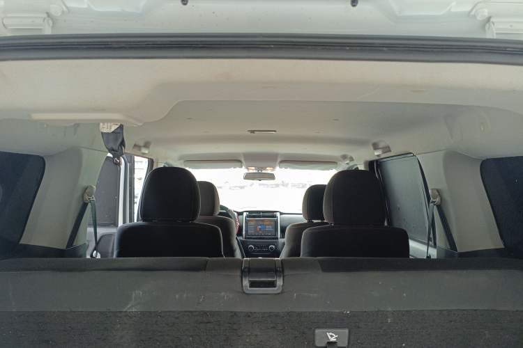 Used CHANGAN OSHAN X70A 2018 1.5L Manual Standard Edition Headliner