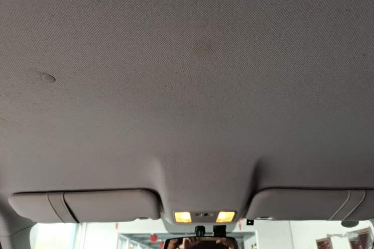 Used CHANGAN OSHAN X70A 2018 1.5L Manual Standard Edition Headliner