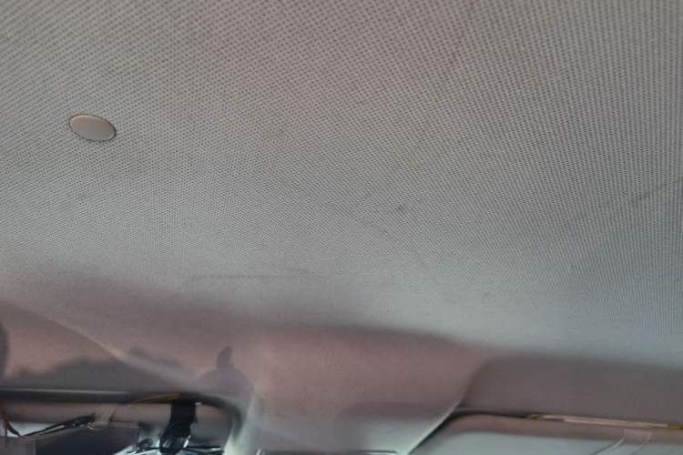 Used CHANGAN OSHAN X70A 2018 1.5L Manual Comfort Model Headliner