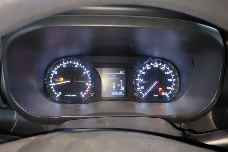 Used CHANGAN OSHAN X70A 2018 1.5L Manual Comfort Model Instrument Cluster