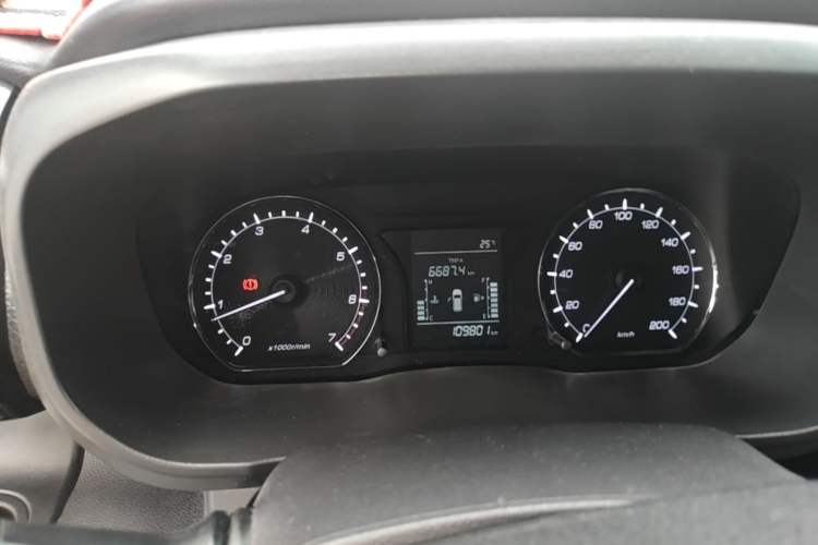 Used CHANGAN OSHAN X70A 2018 1.5L Manual Base Version Instrument Cluster