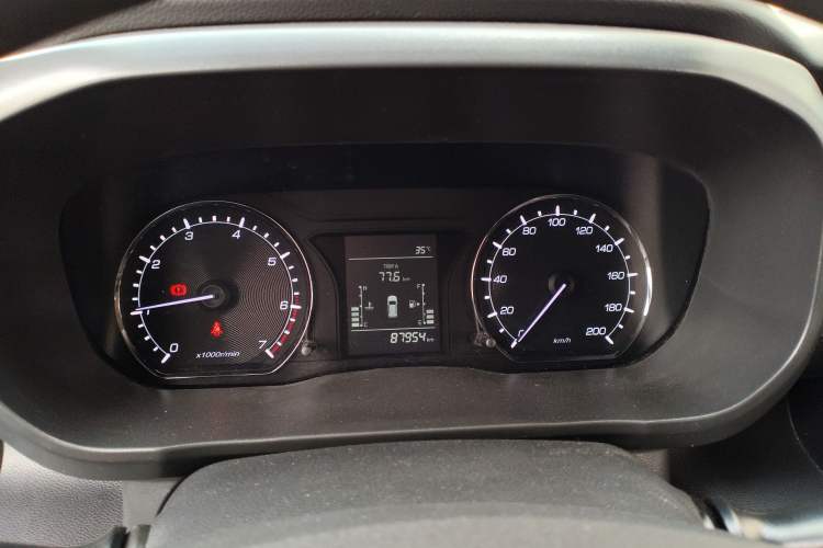 Used CHANGAN OSHAN X70A 2018 1.5L Manual Comfort Model Instrument Cluster