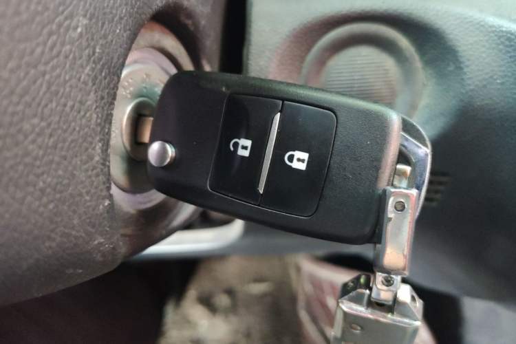 Used CHANGAN OSHAN X70A 2018 1.5L Manual Comfort Model Interior 1