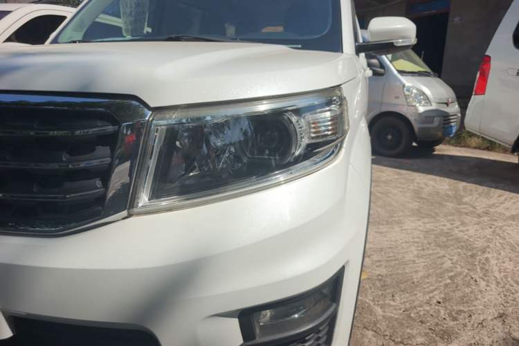 Used CHANGAN OSHAN X70A 2018 1.5L Manual Comfort Model Left Front Headlight