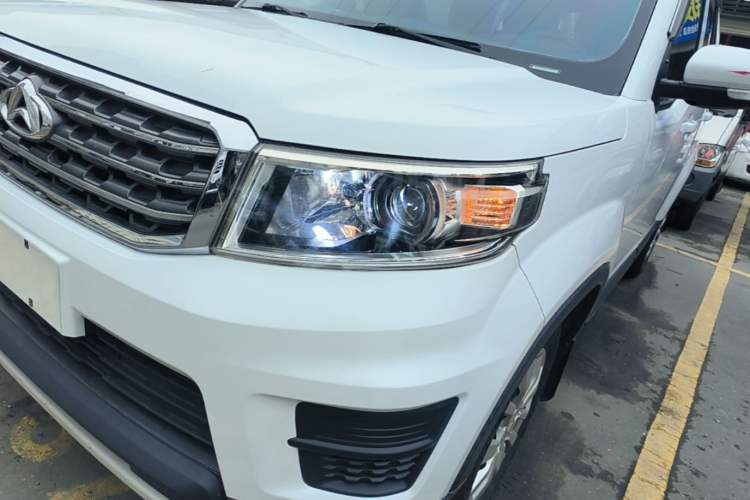 Used CHANGAN OSHAN X70A 2018 1.5L Manual Standard Edition Left Front Headlight