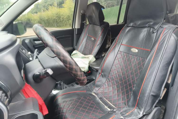 Used CHANGAN OSHAN X70A 2018 1.5L Manual Comfort Model Left Front Seat