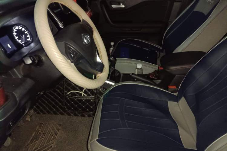 Used CHANGAN OSHAN X70A 2018 1.5L Manual Standard Edition Left Front Seat