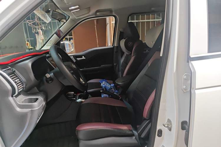 Used CHANGAN OSHAN X70A 2018 1.5L Manual Comfort Model Left Front Seat