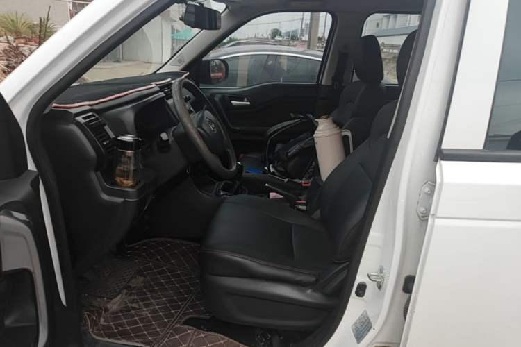Used CHANGAN OSHAN X70A 2018 1.5L Manual Base Version Left Front Seat