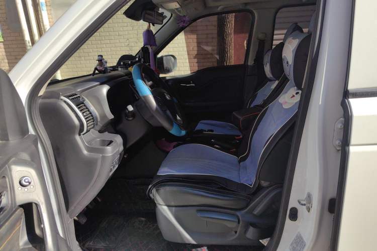 Used CHANGAN OSHAN X70A 2018 1.5L Manual Luxury Model Left Front Seat