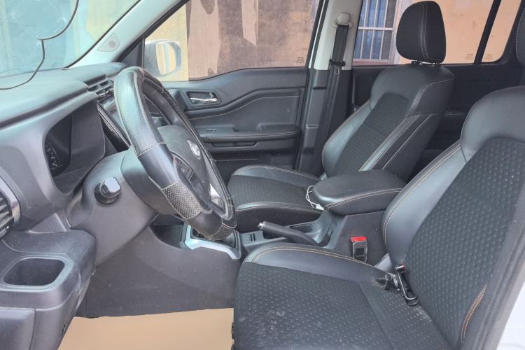 Used CHANGAN OSHAN X70A 2018 1.5L Manual Elite Version Left Front Seat