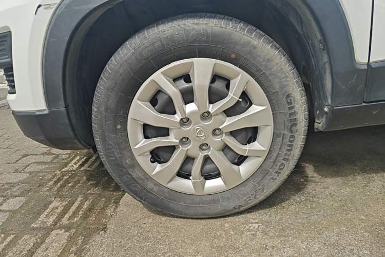 Used CHANGAN OSHAN X70A 2018 1.5L Manual Base Version Left Front Wheel Hub