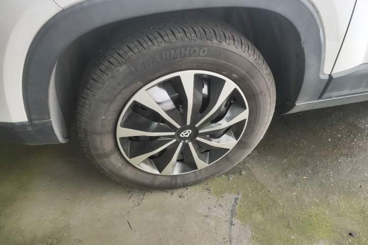 Used CHANGAN OSHAN X70A 2018 1.5L Manual Base Version Left Front Wheel Hub