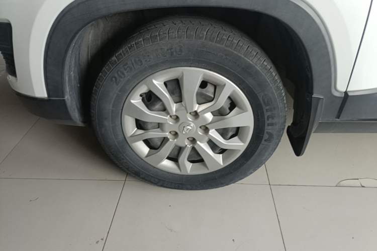 Used CHANGAN OSHAN X70A 2018 1.5L Manual Standard Edition Left Front Wheel Hub