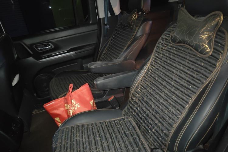Used CHANGAN OSHAN X70A 2018 1.5L Manual Elite Version Left Rear Seat