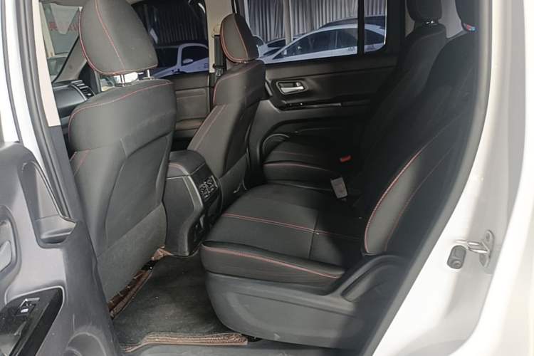 Used CHANGAN OSHAN X70A 2018 1.5L Manual Standard Edition Left Rear Seat