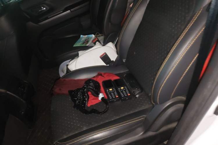 Used CHANGAN OSHAN X70A 2018 1.5L Manual Luxury Model Left Rear Seat