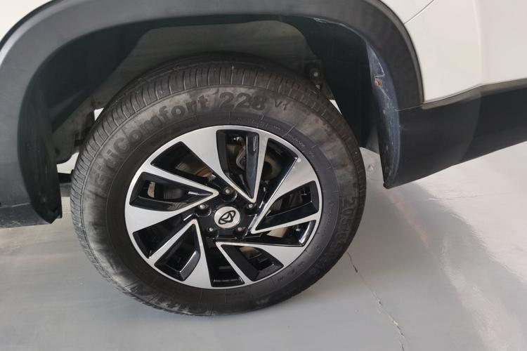 Used CHANGAN OSHAN X70A 2018 1.5L Manual Elite Version Left Rear Wheel Hub