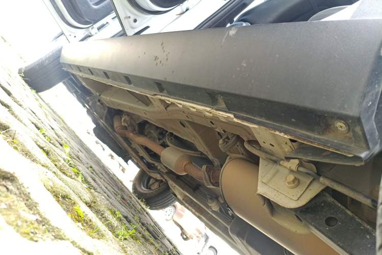 Used CHANGAN OSHAN X70A 2018 1.5L Manual Standard Edition Left Side Sill