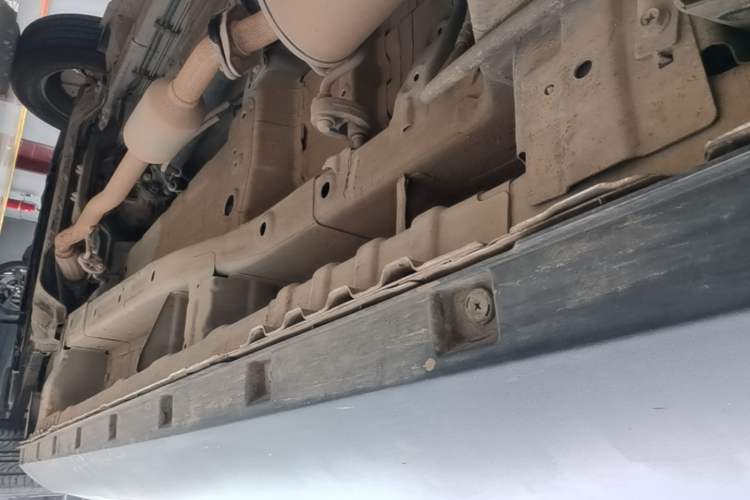 Used CHANGAN OSHAN X70A 2018 1.5L Manual Standard Edition Left Side Sill