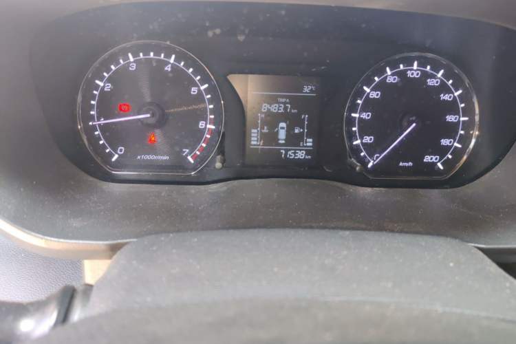 Used CHANGAN OSHAN X70A 2018 1.5L Manual Comfort Model Odometer Close Up