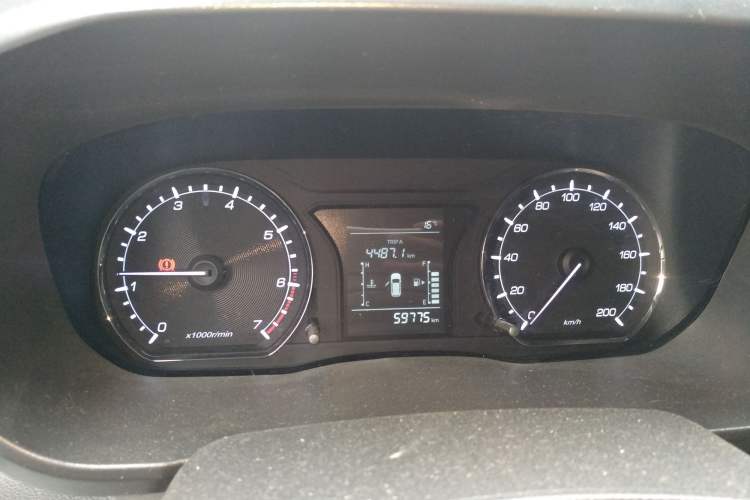 Used CHANGAN OSHAN X70A 2018 1.5L Manual Base Version Odometer Close Up