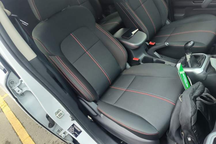 Used CHANGAN OSHAN X70A 2018 1.5L Manual Standard Edition Right Front Seat
