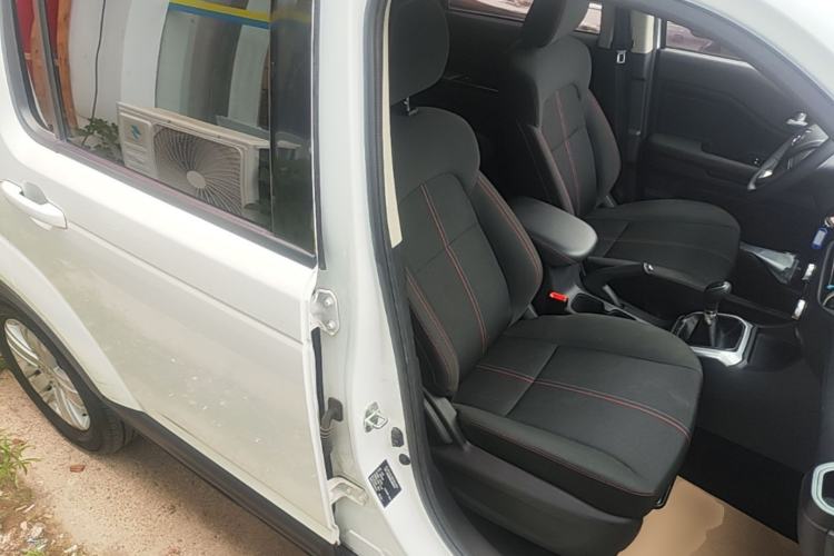 Used CHANGAN OSHAN X70A 2018 1.5L Manual Comfort Model Right Front Seat