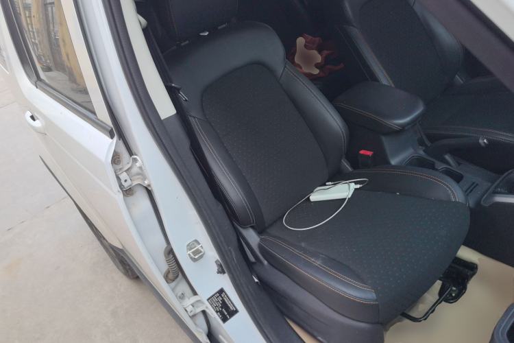 Used CHANGAN OSHAN X70A 2018 1.5L Manual Elite Version Right Front Seat