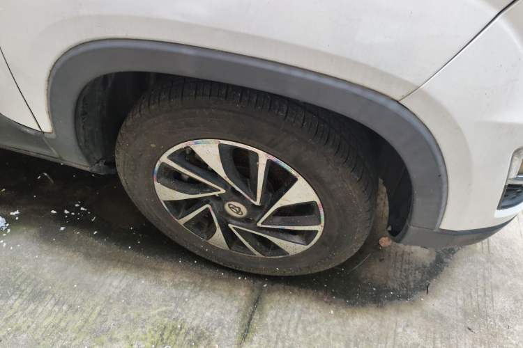 Used CHANGAN OSHAN X70A 2018 1.5L Manual Luxury Model Right Front Wheel Hub