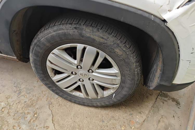 Used CHANGAN OSHAN X70A 2018 1.5L Manual Comfort Model Right Front Wheel Hub