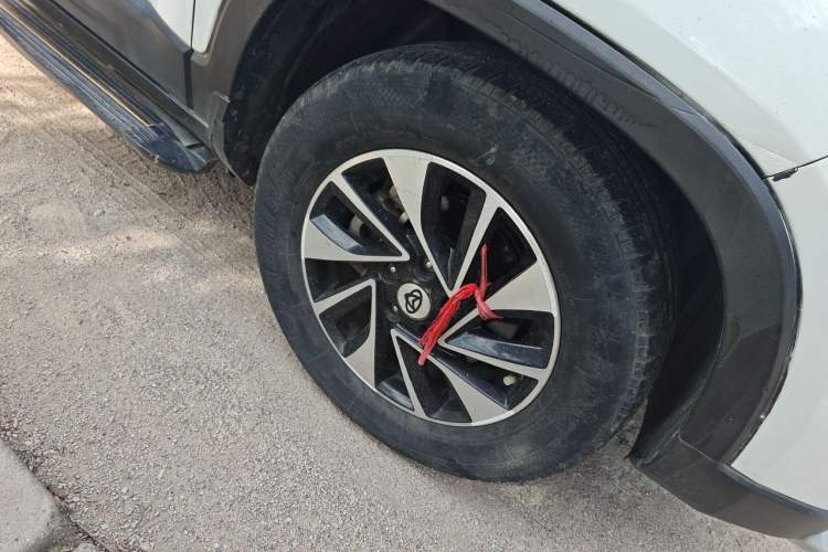 Used CHANGAN OSHAN X70A 2018 1.5L Manual Luxury Model Right Front Wheel Hub