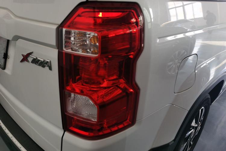 Used CHANGAN OSHAN X70A 2018 1.5L Manual Elite Version Right Rear Taillight