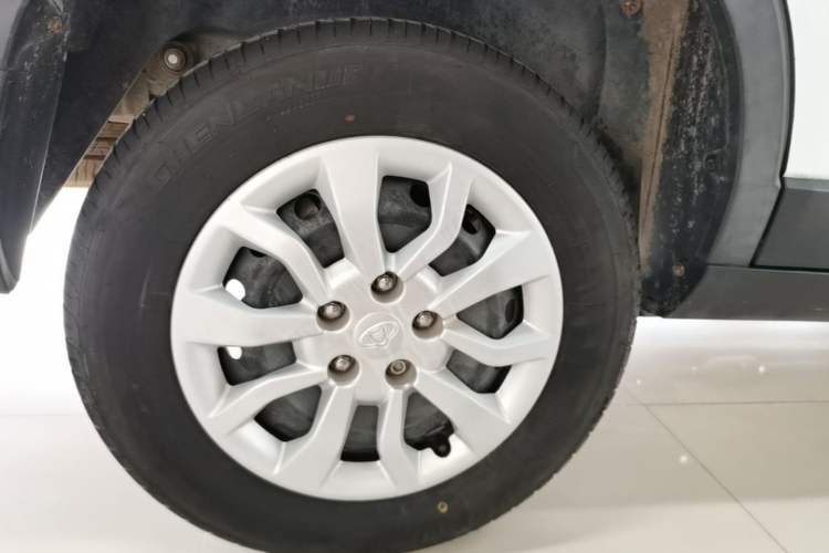 Used CHANGAN OSHAN X70A 2018 1.5L Manual Standard Edition Right Rear Wheel Hub