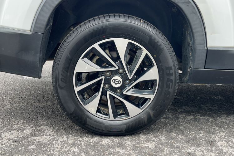 Used CHANGAN OSHAN X70A 2018 1.5L Manual Elite Version Right Rear Wheel Hub