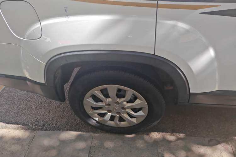 Used CHANGAN OSHAN X70A 2018 1.5L Manual Standard Edition Right Rear Wheel Hub