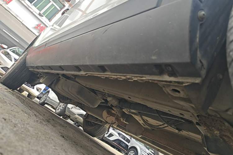 Used CHANGAN OSHAN X70A 2018 1.5L Manual Base Version Right Side Sill