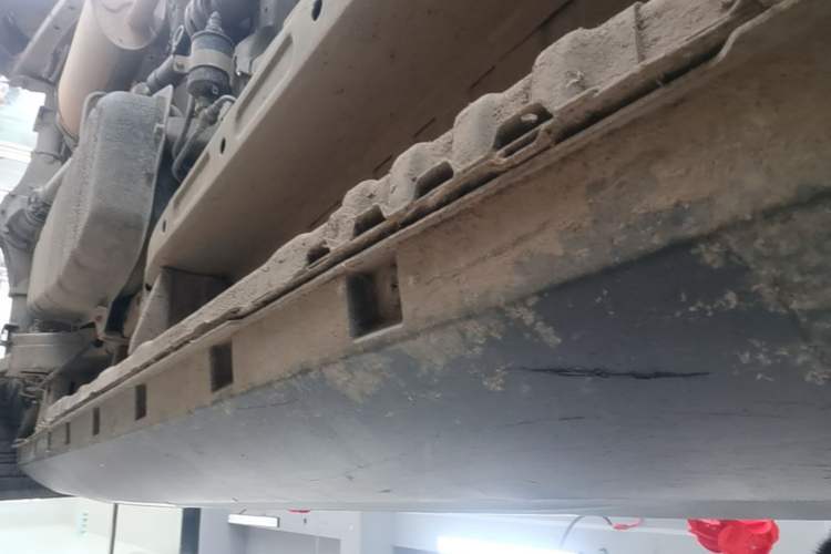 Used CHANGAN OSHAN X70A 2018 1.5L Manual Standard Edition Right Side Sill