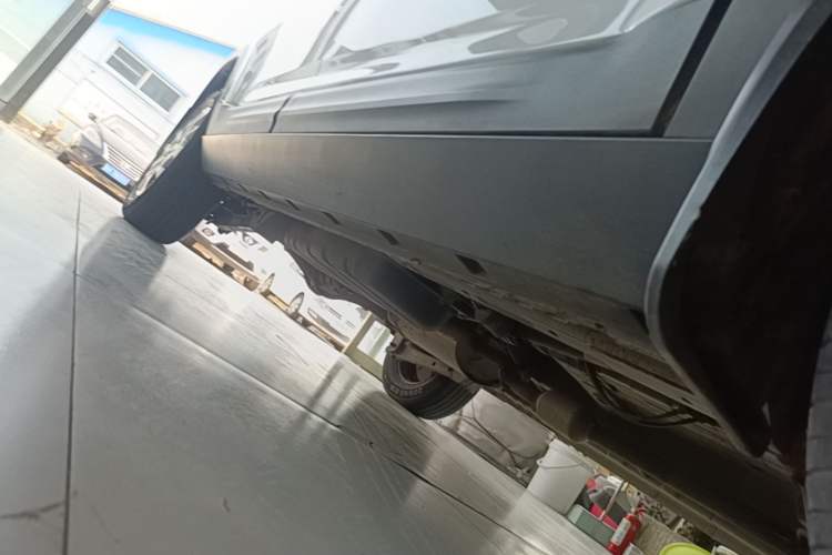 Used CHANGAN OSHAN X70A 2018 1.5L Manual Standard Edition Right Side Sill