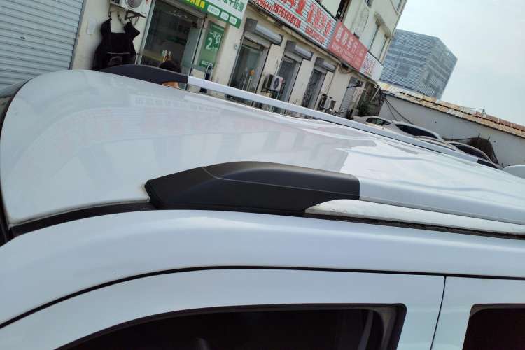 Used CHANGAN OSHAN X70A 2018 1.5L Manual Comfort Model Roof