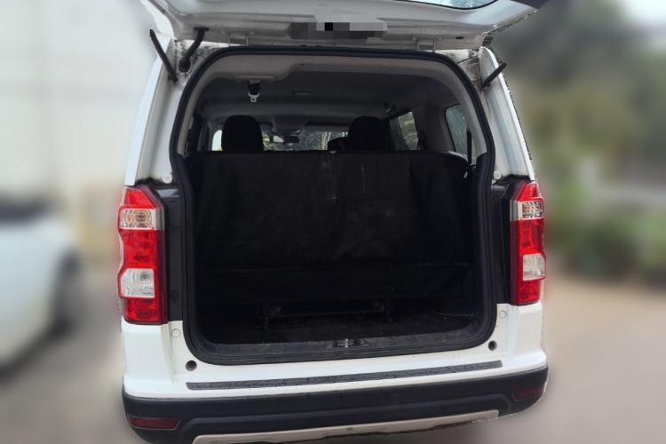 Used CHANGAN OSHAN X70A 2018 1.5L Manual Standard Edition Trunk