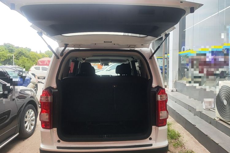Used CHANGAN OSHAN X70A 2018 1.5L Manual Comfort Model Trunk