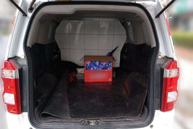 Used CHANGAN OSHAN X70A 2018 1.5L Manual Base Version Trunk