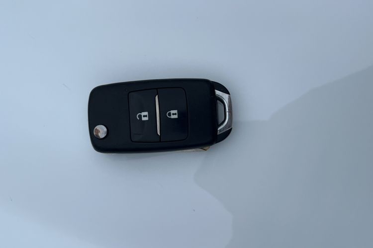 Used CHANGAN OSHAN X70A 2018 1.5L Manual Elite Version Vehicle Key