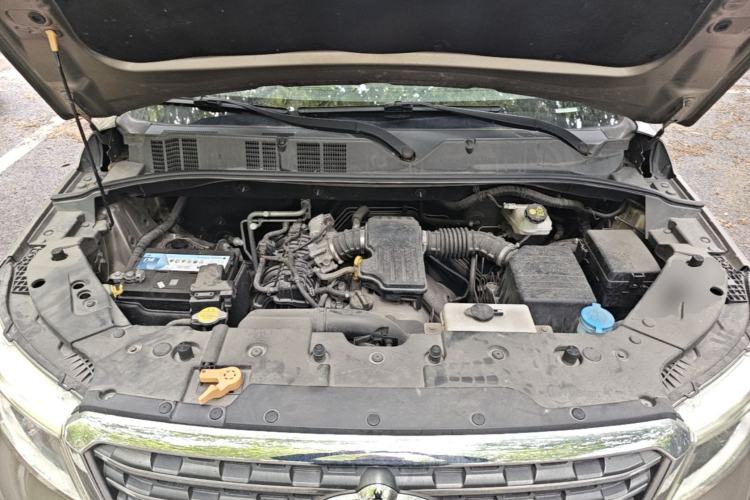 Used CHANGAN OSHAN X70A 2018 1.5L Manual Comfort Model Engine Bay