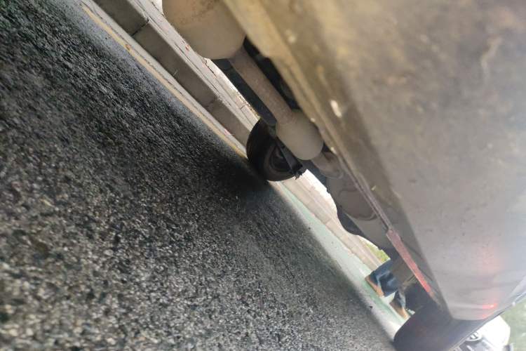 Used CHANGAN OSHAN X70A 2019 1.5L Manual Basic Version China VI Standard Chassis Front Left