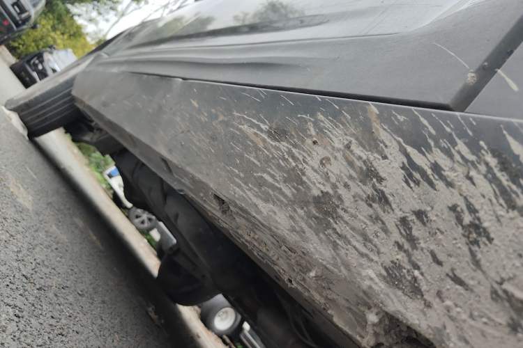 Used CHANGAN OSHAN X70A 2019 1.5L Manual Classic Model China VI Standard Chassis Front Right