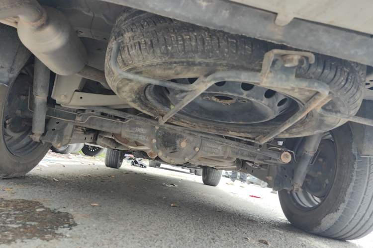 Used CHANGAN OSHAN X70A 2019 1.5L Manual Classic Model China VI Standard Chassis Rear