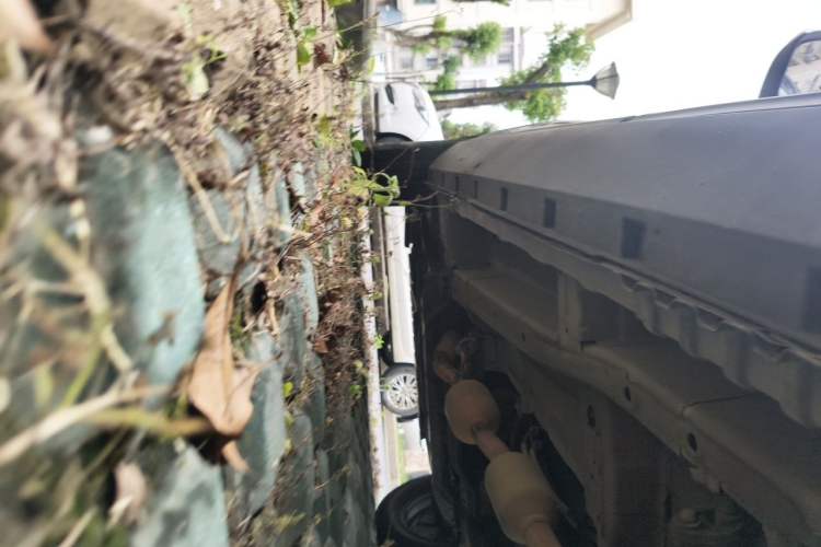 Used CHANGAN OSHAN X70A 2019 1.5L Manual Basic Version China VI Standard Chassis Rear Left