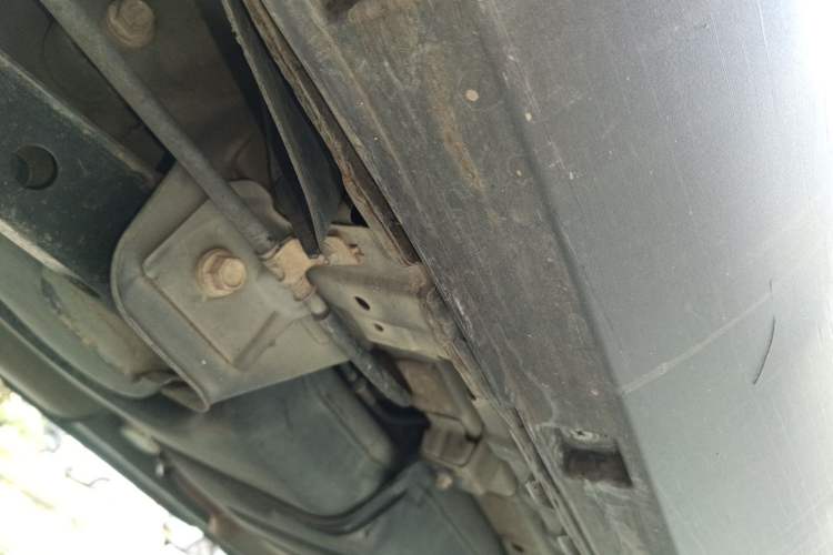 Used CHANGAN OSHAN X70A 2019 1.5L Manual Basic Version China VI Standard Chassis Rear Right